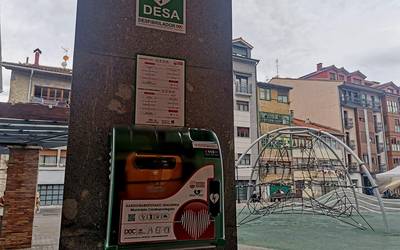 Elgoibarko Udalak deialdia zabaldu du desfibriladoreak erabiltzeko boluntario-sarera batzeko