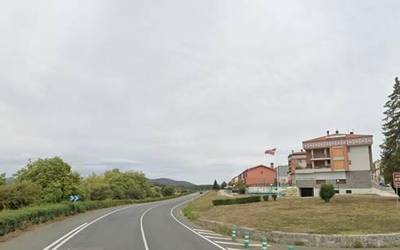 Txirrindulari bat hil da Legution, furgoneta batek harrapatuta