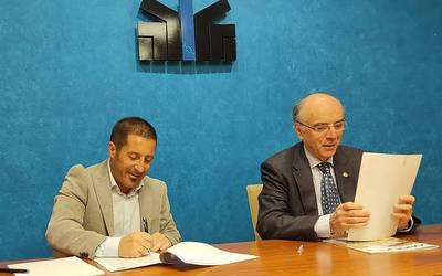 NUKFk eta Euskaltzaindiak euskararen alorrean toki entitateei aholkularitza eta prestakuntza emateko hitzarmena sinatu dute