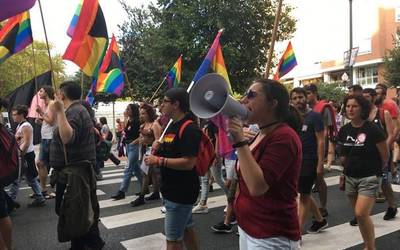Bilgune Feministak "praktika bollera" aldarrikatu du Ikusgarritasun Lesbikoaren Nazioarteko Egunean