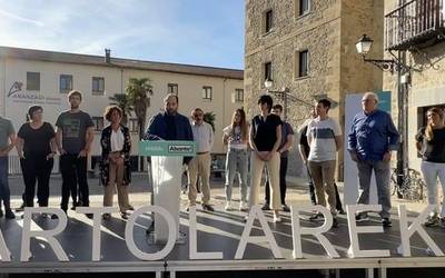 'Gazteok Artolarekin' ekimena Arrano tabernan, maiatzaren 5ean