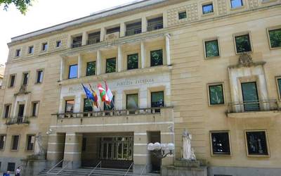 Beste epai judizial bat euskara-eskakizunen aurka
