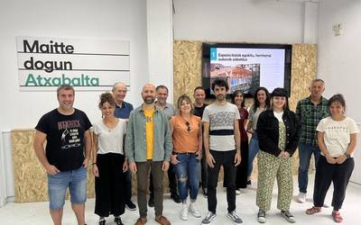 Espazioak egokitzea eta herriko bizitza sustatzea EH Bilduren programaren ardatzetako batzuk