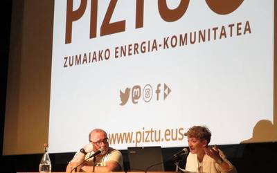 Antonio Turiel ikerlaria Aita Mari Antzokian izan zen atzo