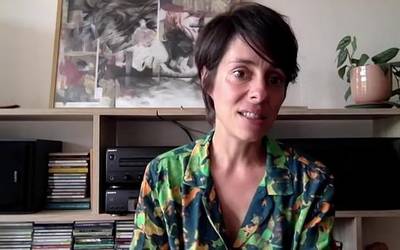 Estibaliz Urresola: "Oso hunkituta gaude publikoarengandik jasotzen ari garen harreragatik"