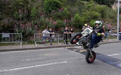 'Show Stunt' erakustaldiarekin bukatu dute motozaleen topaketa