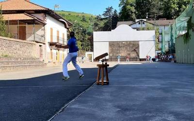 Berdintasun gutti izan da laxoa txapelketako laugarren jardunaldiko partidetan
