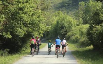 Bost milioi euro turismo jasangarrirako