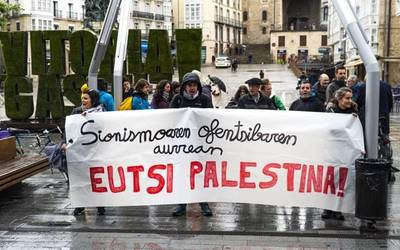 Nakbaren 75. urteurrenean, Palestinaren askatasuna aldarrikatu dute Gasteizen