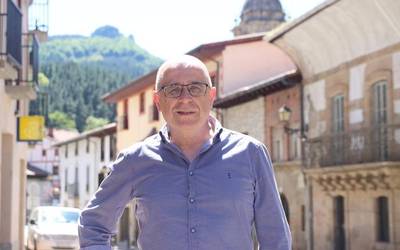 Edorta Zubizarreta: "Ideia berriekin datorren lan taldea gara herria berpizteko"