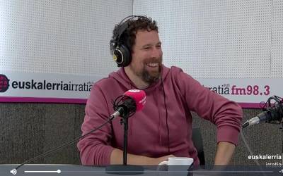 Mikel Oteiza (Atarrabiako EH Bilduko alkategaia): “EH Bildu erasotzen saiatu dira, baina, guk bizilagunen beharrei erantzunez segitzen dugu”