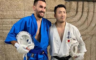 Japoniarren legea gailendu da, baina haien errespetua irabazi dute
