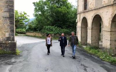 Kexaako kapera eta dorrea urtea amaitu baino lehen irekitzeko konpromisoa hartu du Ramiro Gonzalezek