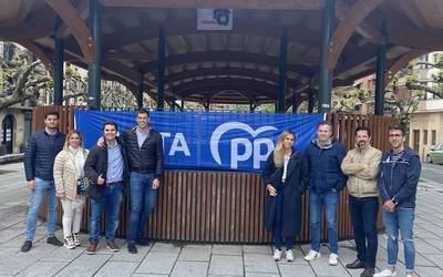 PPko kideak herrian izan ziren
