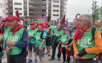 [BIDEOA]: Pentsiodunen martxa Durangaldea zeharkatzen dabil orduotan