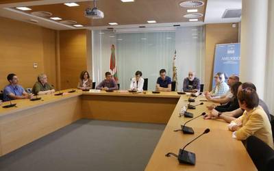 EAJ eta EH Bilduren artean egongo da lehia nagusia, baina ez bakarra
