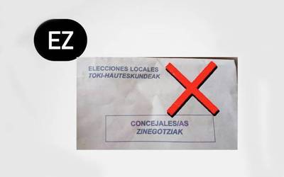 Hauteskundeetarako balio ez duten gutun-azalak ikusi dituztela ohartarazi du Zurekin Baztanek