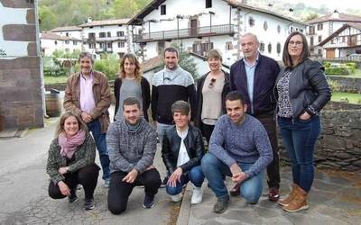 Etxalarko Herri Taldeko Xabier Etxartekin solastatu gara