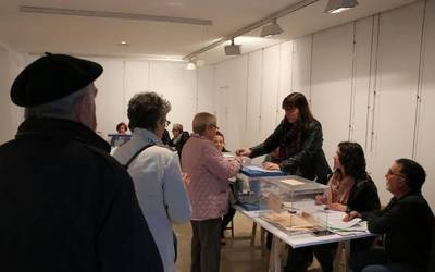 Bi bozkaleku aldaketa, hauteskunde egunerako