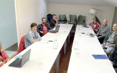 Idazketa tailerreko herritarrek egindako liburua gaur aurkeztuko dute