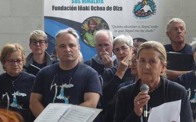 Otxoa de Olza omendu dute
