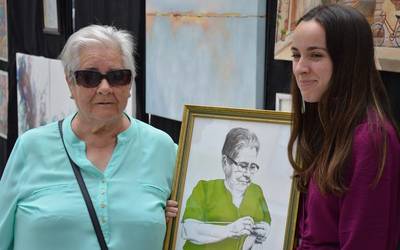 Amurriroarren artelanek hartu dute San Anton plaza
