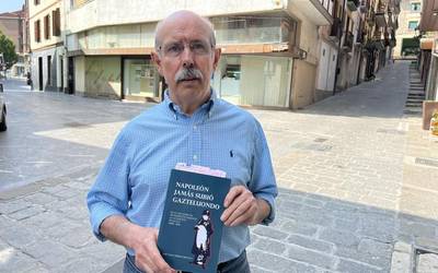 Jose Angel Barrutiabengoa: "Napoleonen tropa frantsesek sei urtez jazarri zituzten arrasatearrak"