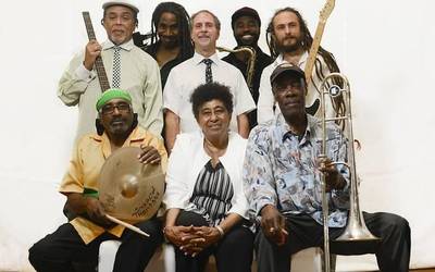Skatalites, Gasteizko Jazzaldia berotzen hasteko