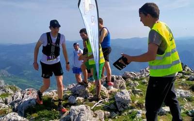 Ander Iñarra eta Oihana Azkorbebeitia nagusitu dira Euskal Herria Mendi Erronkan