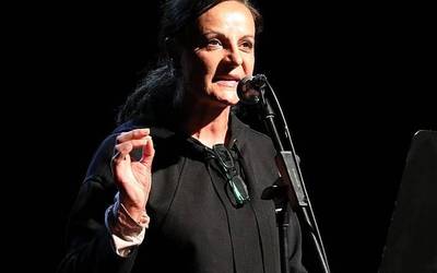 Koro Benitok 'Palabras de vida' poesia liburua aurkeztuko du Garain