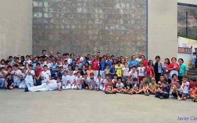 Pilota festa antolatu du Zumaiako Pilota Elkarteak larunbat honetarako