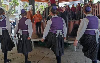 Erdozia omendu dute Etxarrin