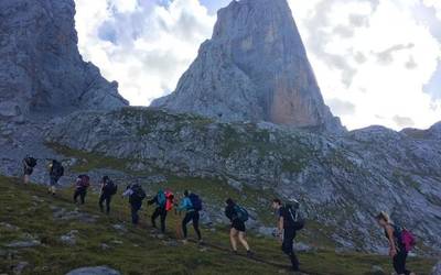 Arrola mendizale elkarteak batzar nagusia egingo du eguenean