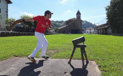 Arraioz Sagardia eta Doneztebe Titi zuzenean sailkatu dira laxoa txapelketaren finalerdietarako