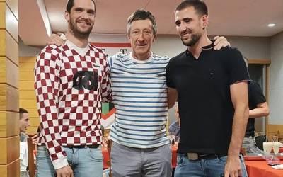 Denboraldi amaierako afaria eta sari banaketa egin zuen Sorak