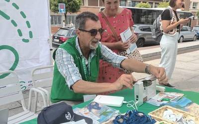 Azaleko minbizia garaiz atzemateko lanean