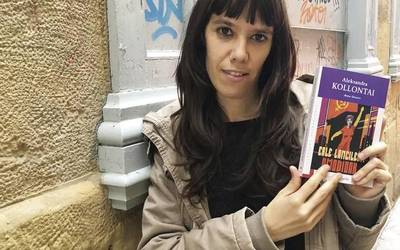 Aroa Uharte Zubillaga leitzarrak irabazi du Literatura Unibertsala Itzulpen Saria