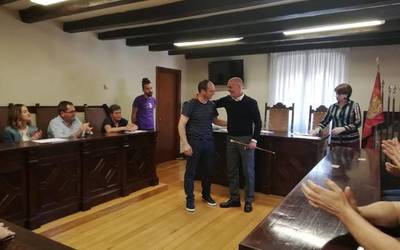 Larunbatean osatuko dituzte Aiaraldeko udal gobernuak, eta Aiaran eta Laudion oraindik ere ziurgabetasuna da nagusi