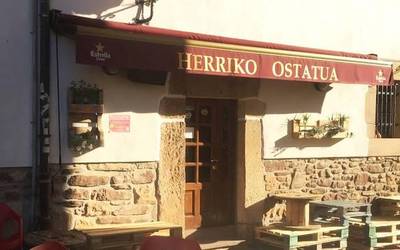 Lapaitza Gazte Asanbladak Oñatiko gaztetxeko kideen bisita izanen du asteburuan