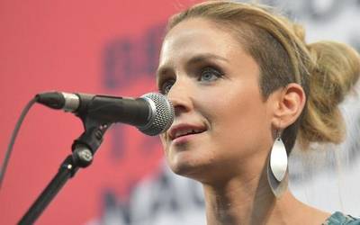 Alaia Martin: "Debagoiena bertsolari onak ematen ari da"
