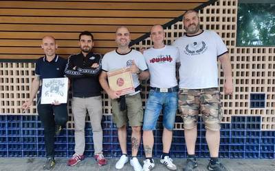 “Penagaz geratu gara, aurten ere ezingo dugulako pintxaldia kontzertuekin borobildu”