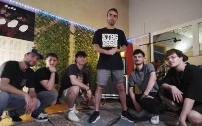Udako Kultur programaren emanaldia Olaztin
