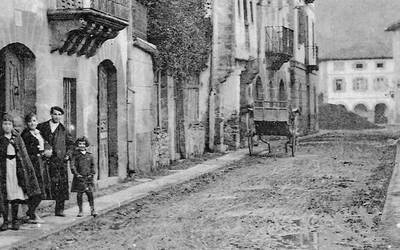 1826an Donezteben paratutako bertsoak aurkitu dituzte