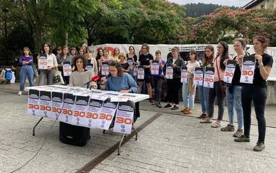 Azaroaren 30eko greba feminista orokorra antolatzen hasi dira Oñatin