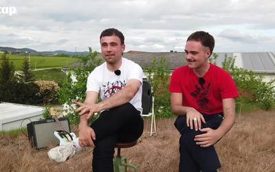 Martin Ziriza eta Jon Salinas: "Areto txikietan jotzen dugu eroso egoteko, jendea ezagutzeko eta harremanak sortzeko"