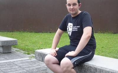 "Xerpa edo begirale bakoitzak badu bere taldea"
