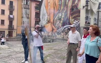 Gasteizen ere jaurti dute Sanferminetako txupinazoa