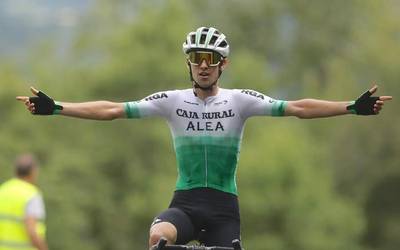 Julen Arriolabengoa izan da garaile Lehendakari Txapelketako lehen lasterketan