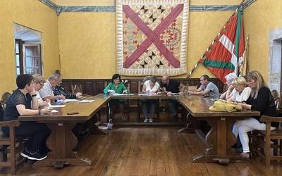 Sei batzorde izango dira aurrerantzean Udalean