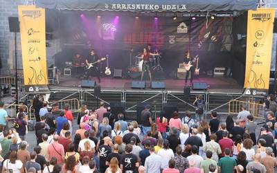 Bosgarren Arrasate Blues jaialdia, musikari talentudunen topagune